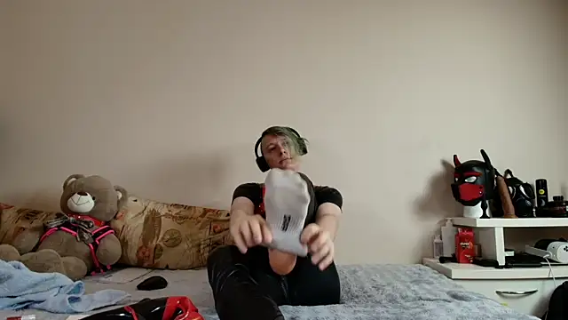 K9 GoodBoy online show from May 8, 7:39 pm