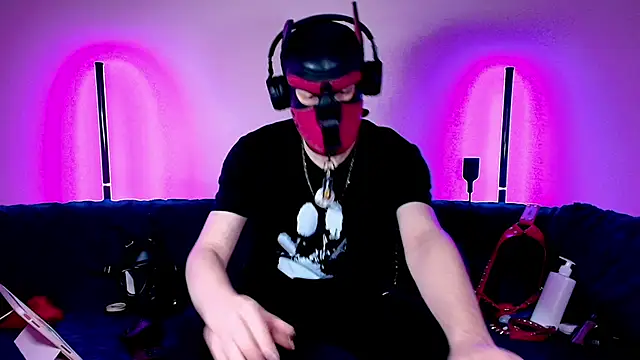 K9 GoodBoy online show from March 14, 5:41 pm