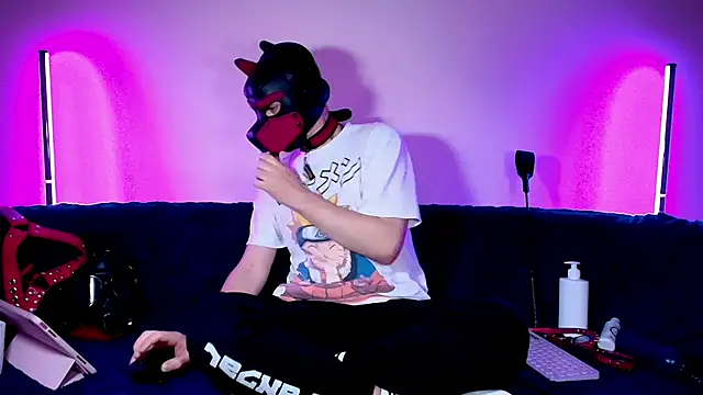 K9 GoodBoy online show from March 17, 5:05 pm