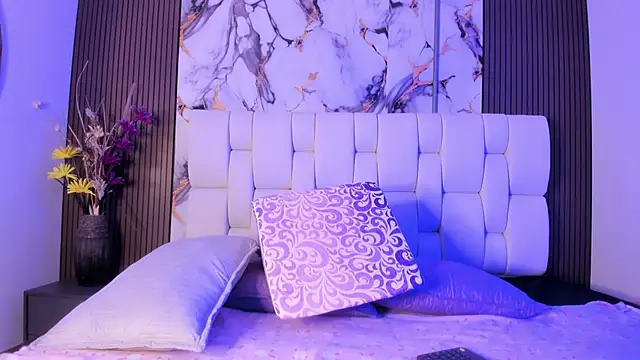 alisstarr online show from April 15, 11:27 am