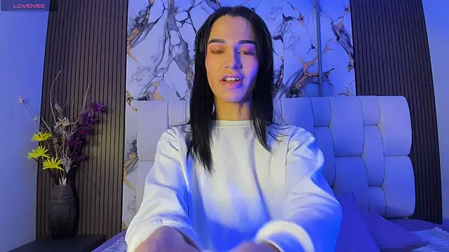 alisstarr online show from March 25, 11:20 am