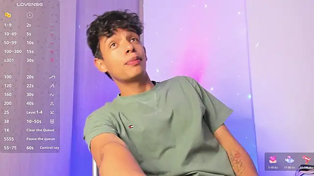 Maxfrost1 online show from March 7, 1:23 am