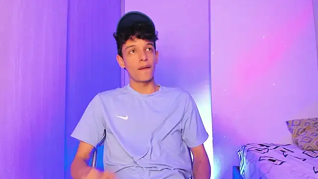 Maxfrost1 online show from February 28, 12:54 am