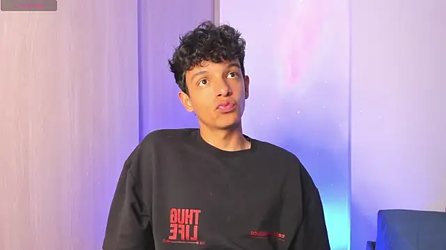 Maxfrost1 online show from March 10, 10:47 pm