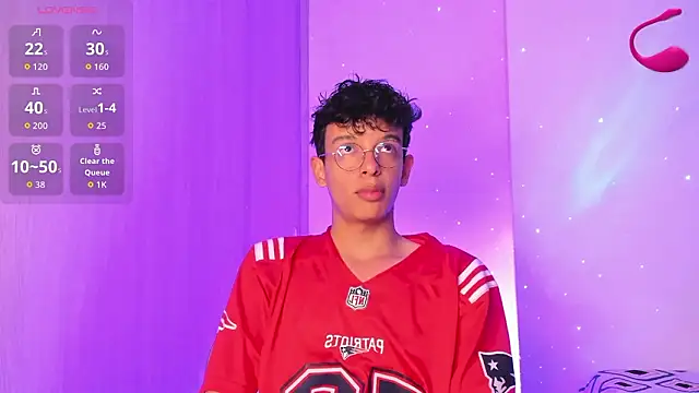 Maxfrost1 online show from March 1, 1:27 am