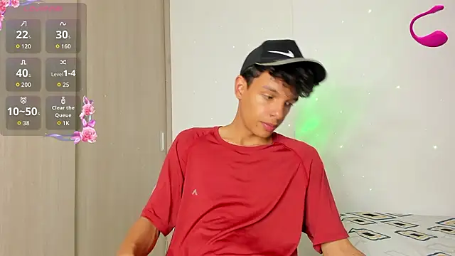 Maxfrost1 online show from February 24, 11:05 pm