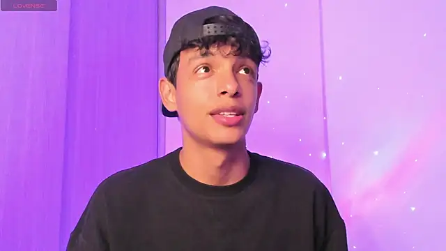 Maxfrost1 online show from March 1, 10:21 pm