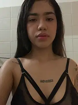 Snapshot of Lily_em chatting on June 30, 7:25 pm Lily em online show from June 30, 7:25 pm