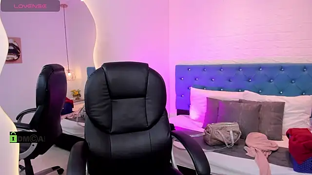 brithanycampbell online show from March 10, 12:09 pm