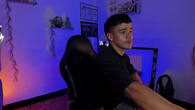 Rob zaens33 online show from February 19, 2:03 pm