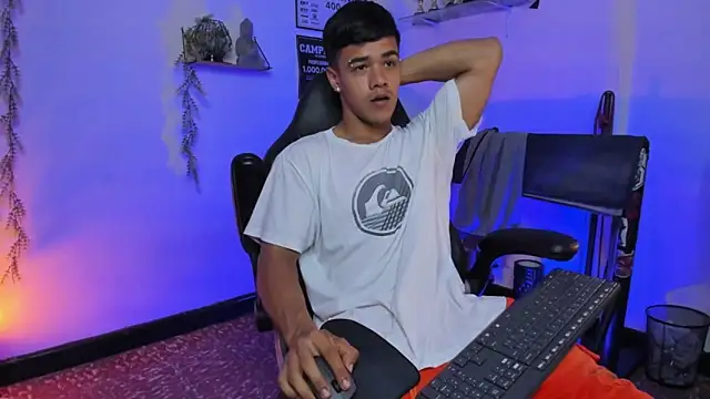 Rob zaens33 online show from March 8, 12:16 am