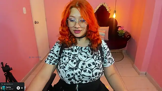 Snapshot of _carlotta_x chatting on July 18, 2:53 am carlotta x online show from July 18, 2:53 am