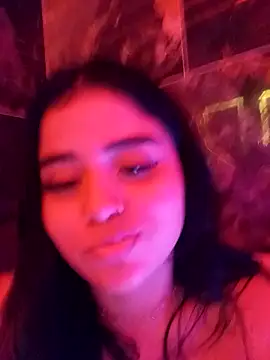 Snapshot of mila_quin chatting on May 6, 12:58 am mila quin online show from May 6, 12:58 am