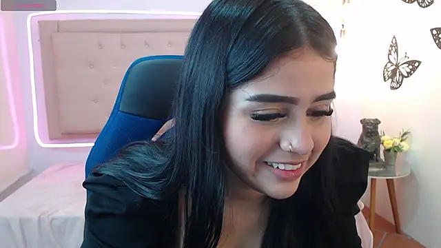 Snapshot of mila_quin chatting on April 28, 7:51 pm mila quin online show from April 28, 7:51 pm