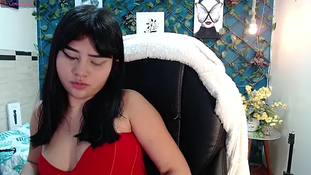 Snapshot of mila_quin chatting on May 10, 1:04 pm mila quin online show from May 10, 1:04 pm