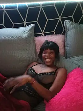 Snapshot of Ebony_Colossus chatting on July 14, 6:47 pm Ebony Colossus online show from July 14, 6:47 pm