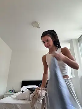 Amberbanxx online show from April 10, 8:21 am