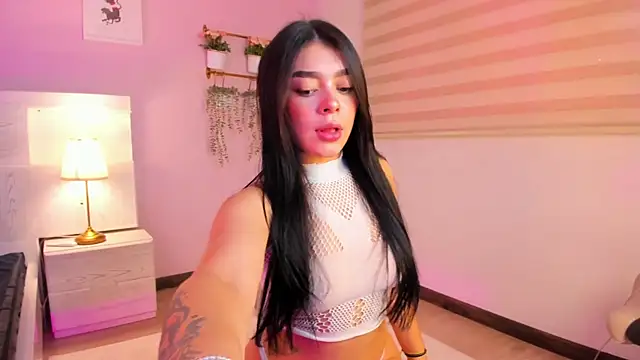 Lummii  online show from April 9, 6:58 pm