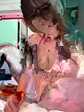 ProductiveCleat258 online show from April 14, 12:54 pm