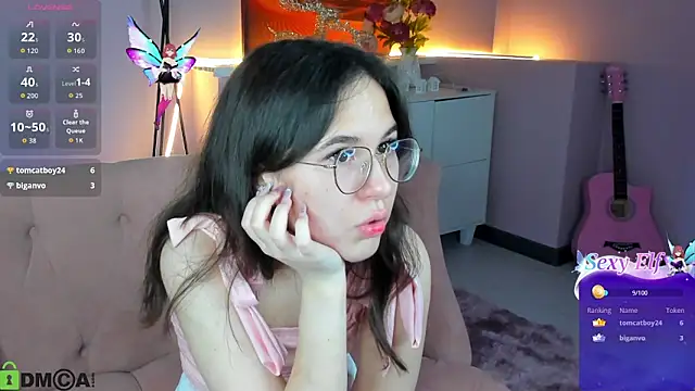 leylamirage online show from April 2, 1:29 pm