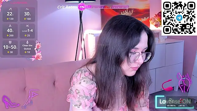 leylamirage online show from April 30, 1:51 pm