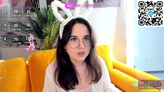leylamirage online show from May 29, 12:22 pm