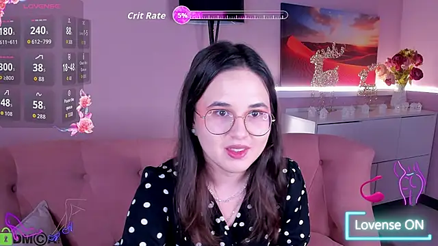 leylamirage online show from May 17, 8:20 pm