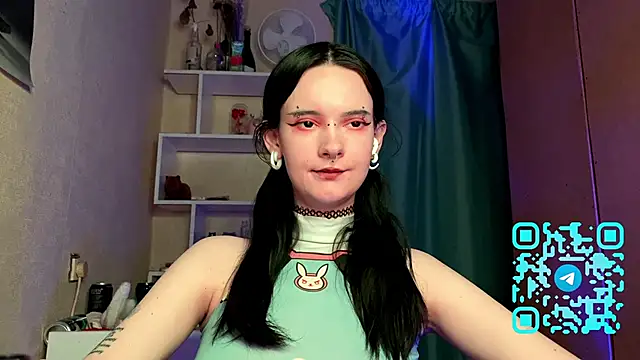 MabelDefina online show from April 5, 11:06 am