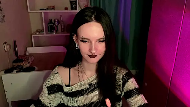 MabelDefina online show from May 5, 5:10 am