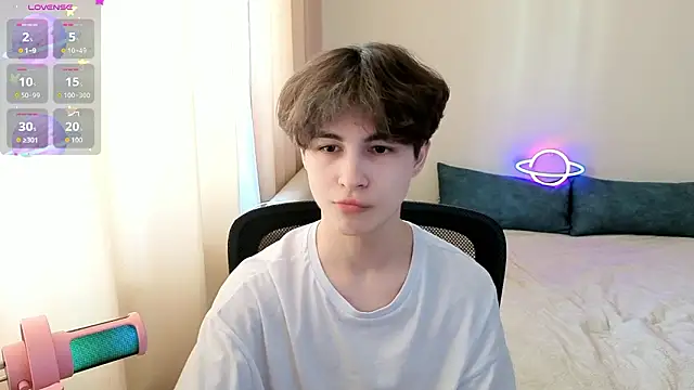  LukaHayes  online show from March 23, 12:16 pm