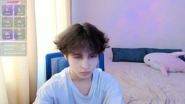  LukaHayes  online show from February 19, 1:41 pm