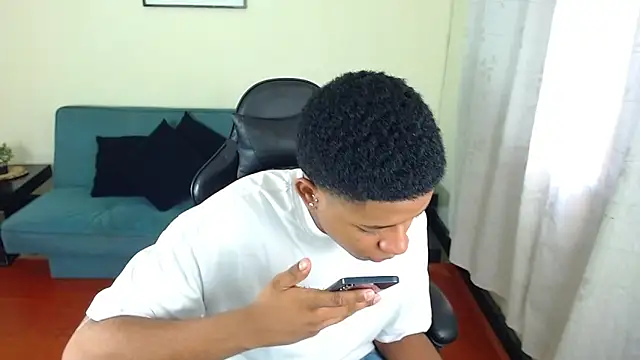 liiam3 online show from March 14, 8:48 pm