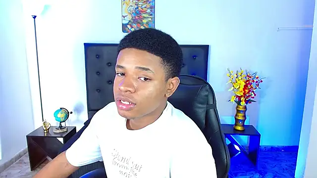 liiam3 online show from April 14, 8:47 pm