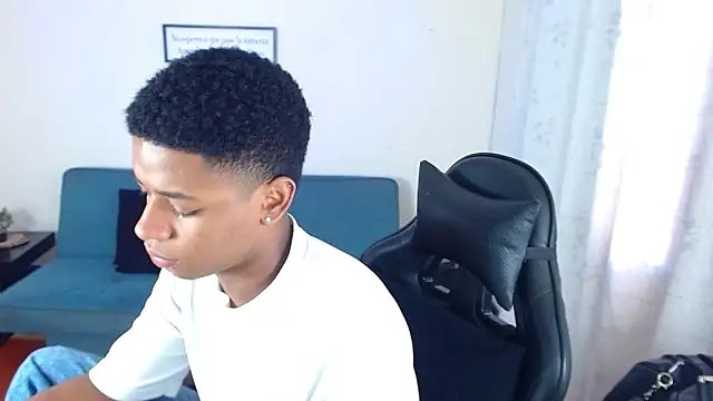 liiam3 online show from March 16, 9:17 pm