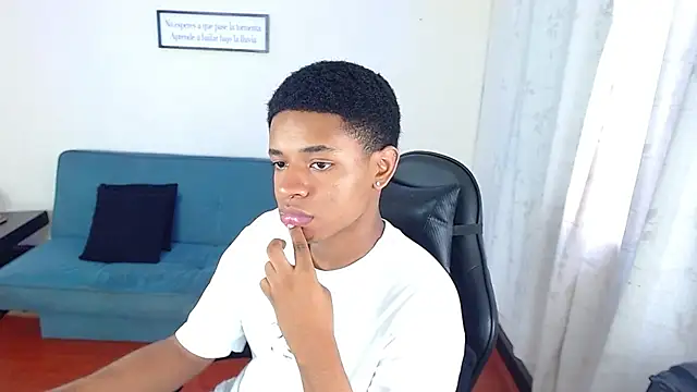 liiam3 online show from March 13, 8:58 pm