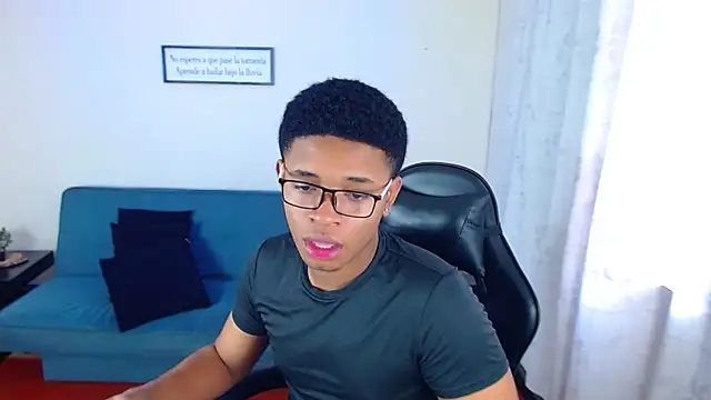 liiam3 online show from March 25, 8:52 pm