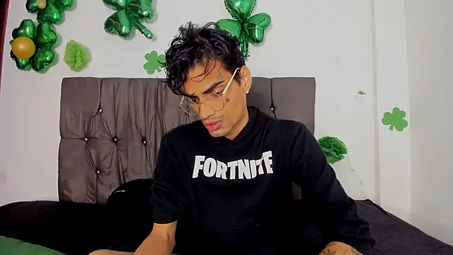 Gay Red Room online show from April 11, 3:03 am