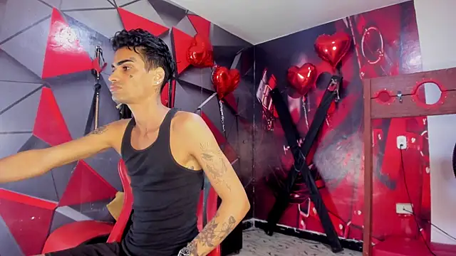 Snapshot of Gay_Red_Room chatting on February 25, 2:56 am Gay Red Room online show from February 25, 2:56 am