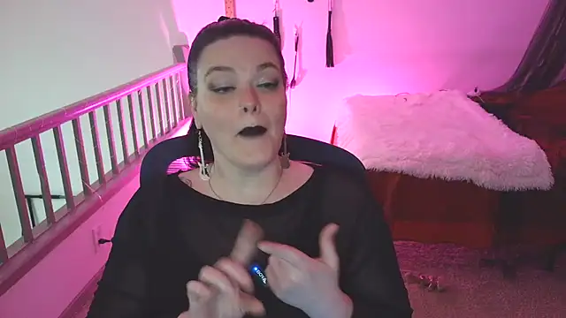 VixieNyx online show from April 15, 7:58 pm