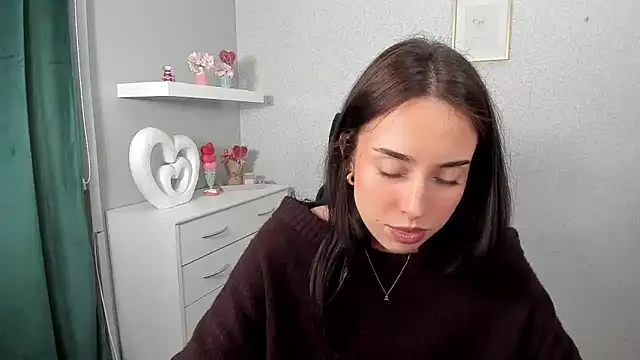 AdeleSolo online show from March 27, 6:33 am