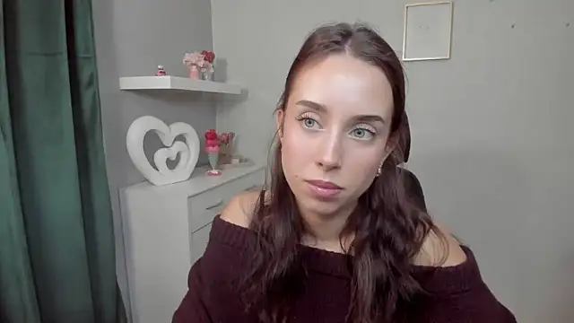 AdeleSolo online show from May 5, 5:32 am
