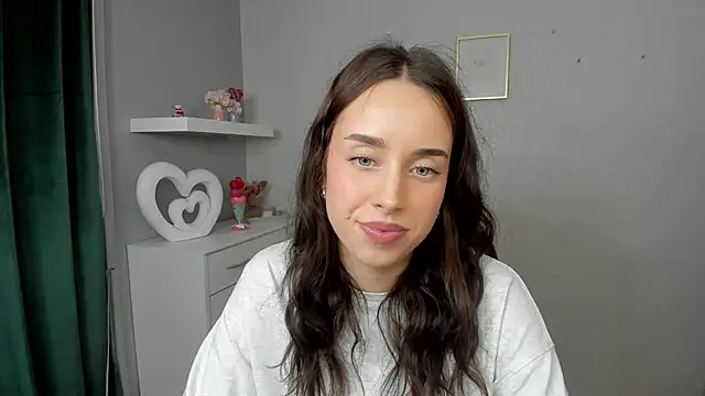 AdeleSolo online show from May 14, 5:26 am