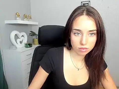 AdeleSolo online show from February 24, 6:36 am