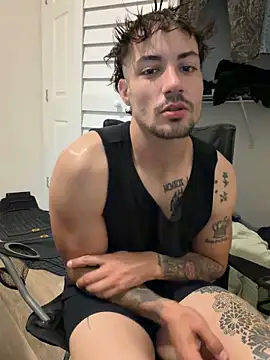 Snapshot of Alejandrosolerxxx chatting on February 21, 10:34 pm Alejandrosolerxxx online show from February 21, 10:34 pm