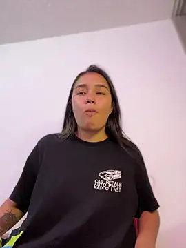 I Samanthaa online show from March 8, 2:59 am