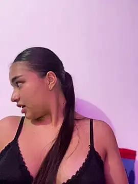 I Samanthaa online show from March 9, 5:11 am