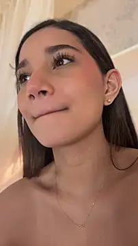 AlessiaVallmont online show from April 12, 1:47 pm