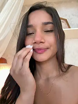 AlessiaVallmont online show from March 31, 1:13 pm