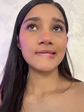 AlessiaVallmont online show from March 10, 12:09 pm