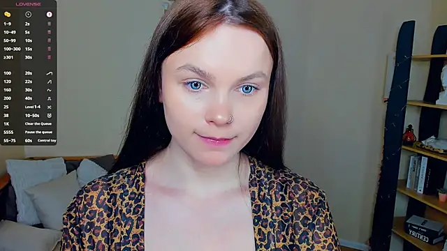 Snapshot of LeilaErcolani chatting on May 27, 8:16 pm LeilaErcolani online show from May 27, 8:16 pm